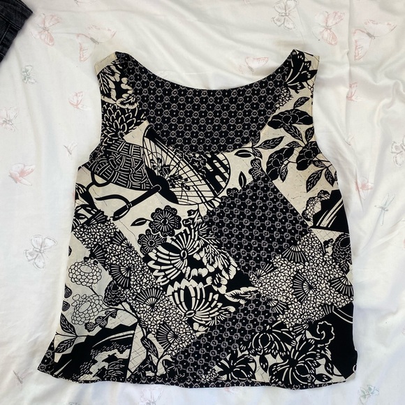 reversible patterned tank - Picture 1 of 2